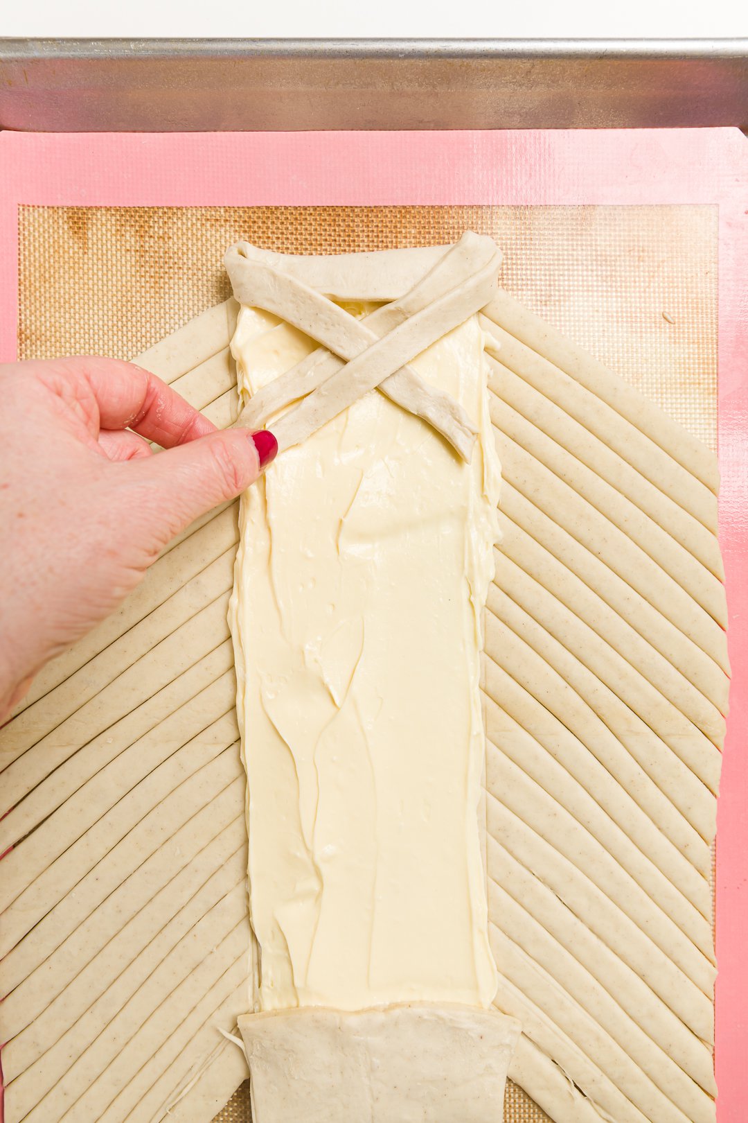 Criss crossing dough